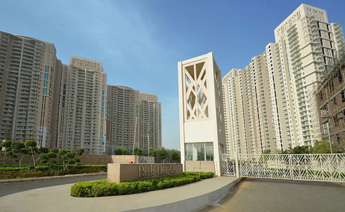 DLF Ultima